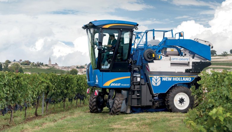 Новый комбайн Нью Холланд