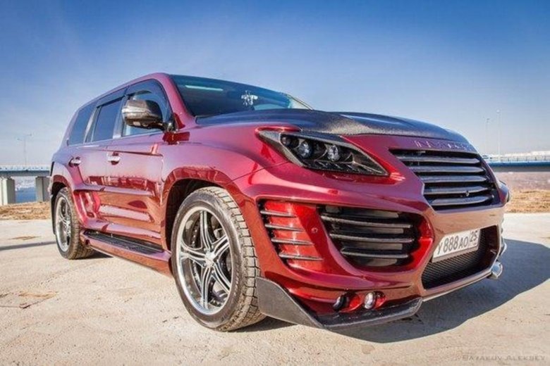 Лексус 570 инвайдер