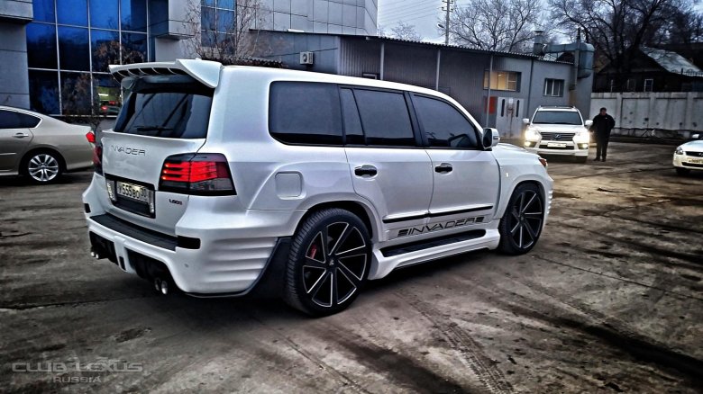 Lexus LX 570 В обвесе