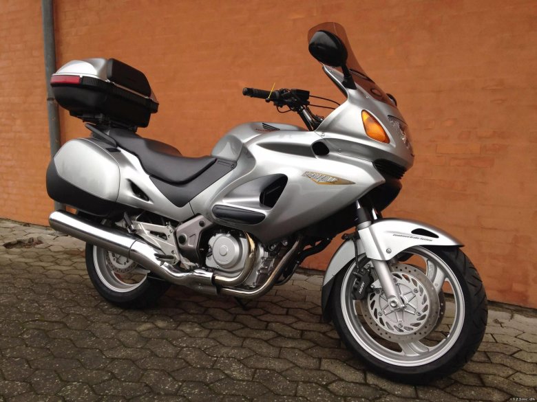 Honda NTV 650 Deauville