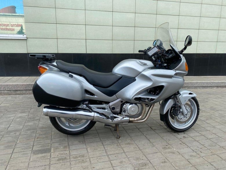 Хонда nt650v Deauville