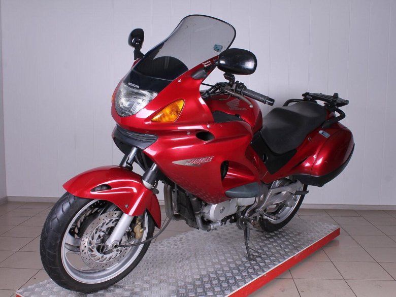 Хонда nt650v Deauville