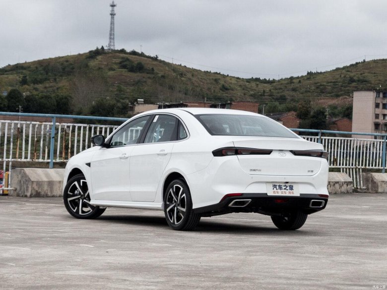 Китай автомобили