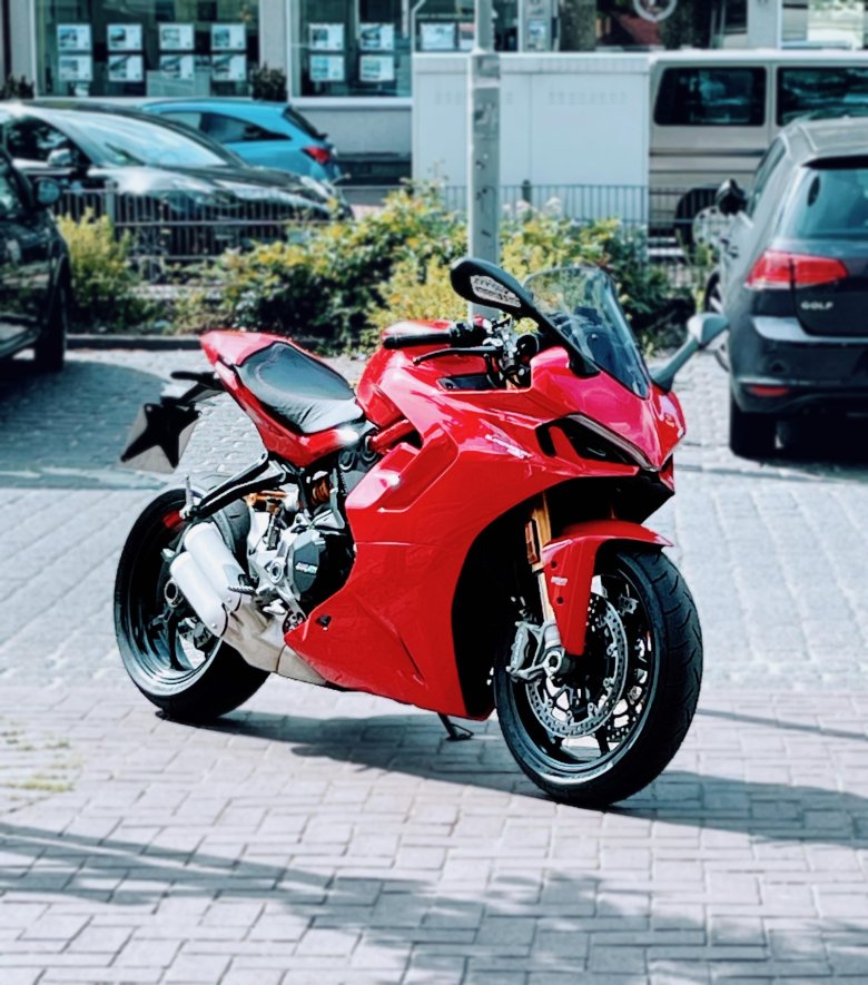 Ducati Supersport 950s