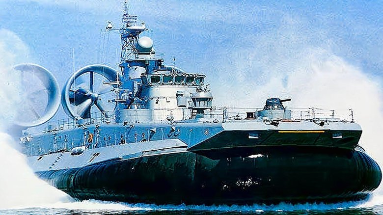 Десантный корабль на воздушной подушке ЗУБР