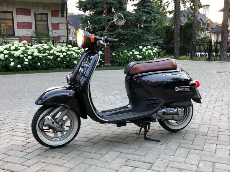 Мопед Honda giorno