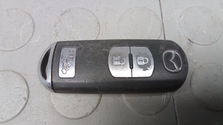 Ключ зажигания mazda