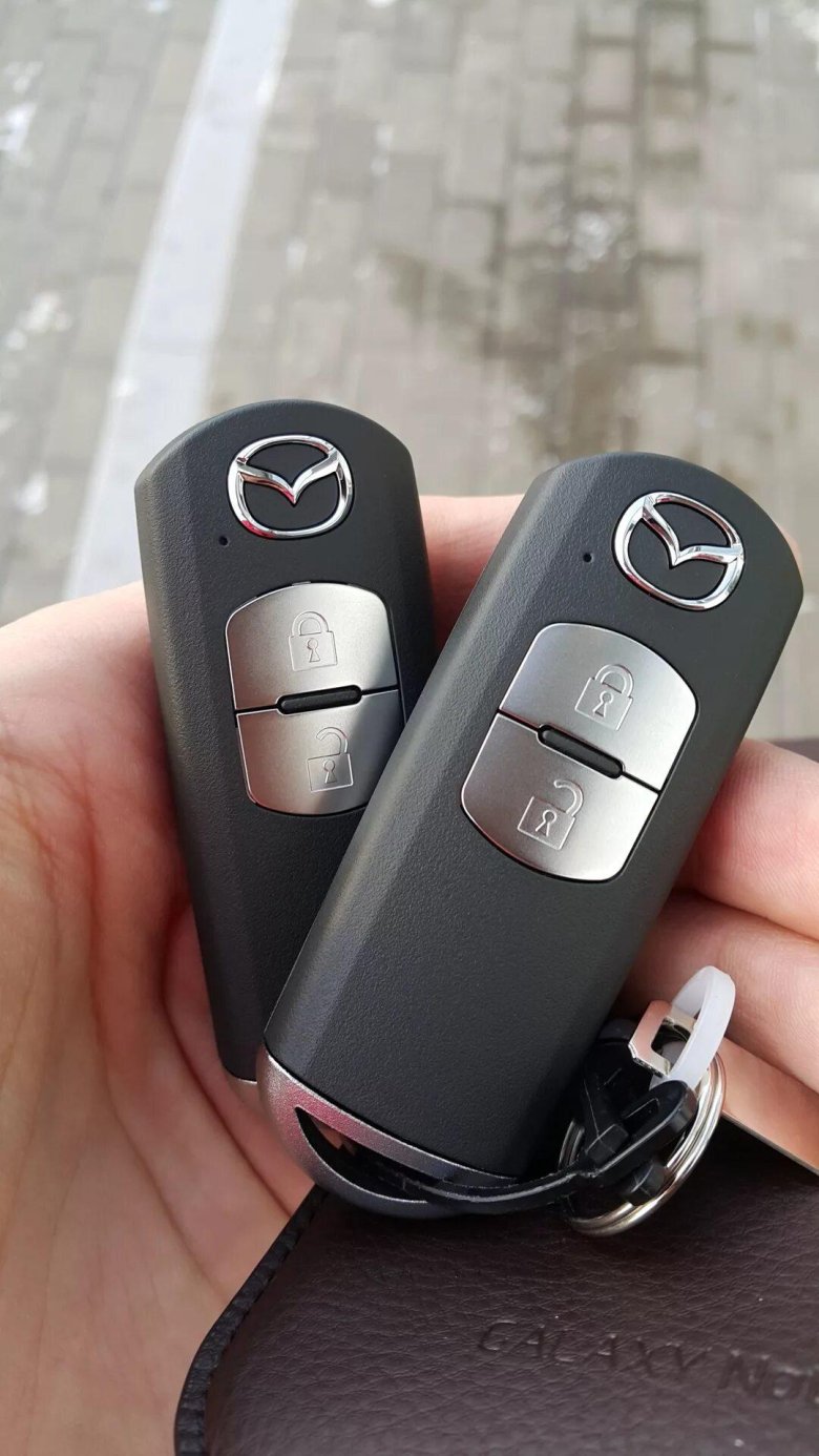 Смарт ключ Мазда сх5