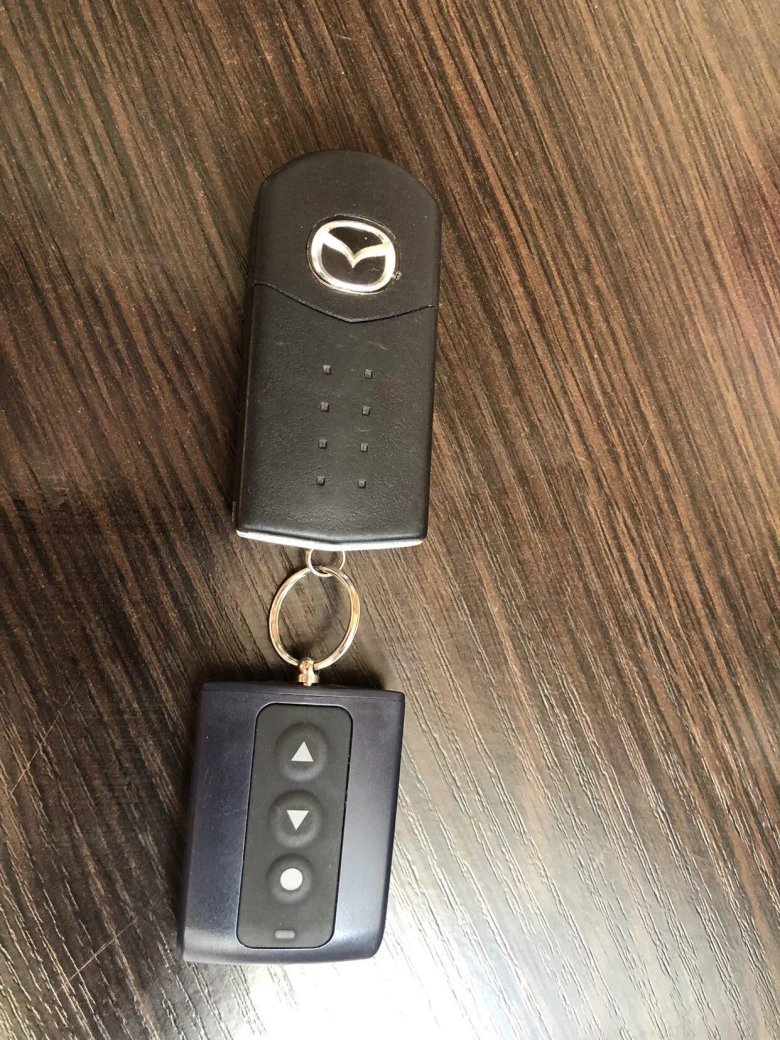 Ключ Мазда 3 2008