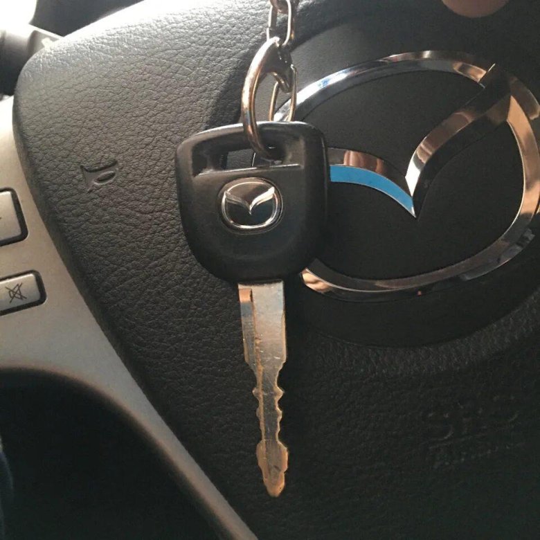 Ключ Мазда 6 2008 год