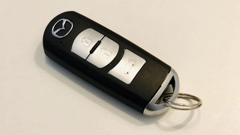 Mazda CX 5 батарейка в Ключе