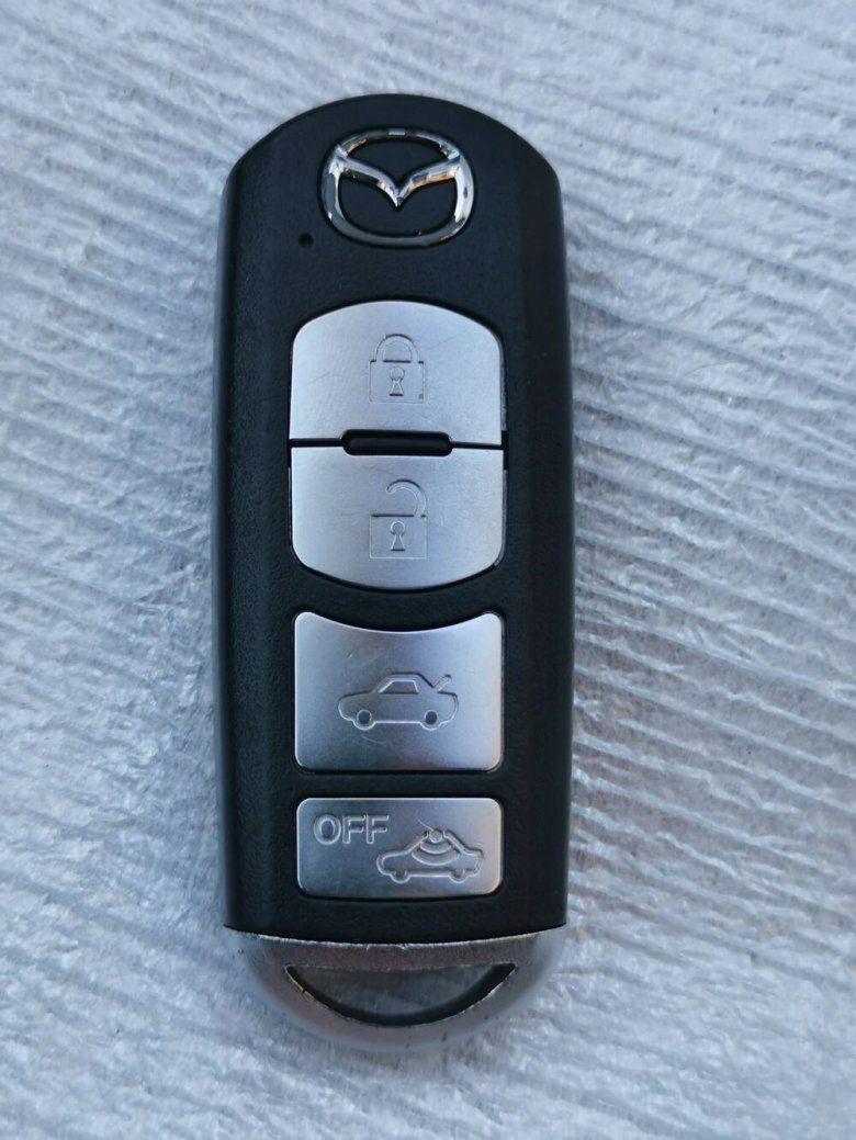 Смарт ключ Мазда 6