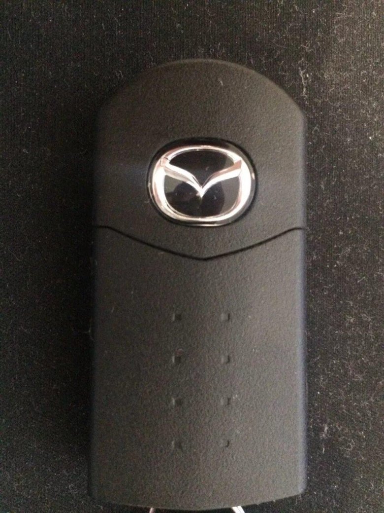 Ключ Мазда 3 2008
