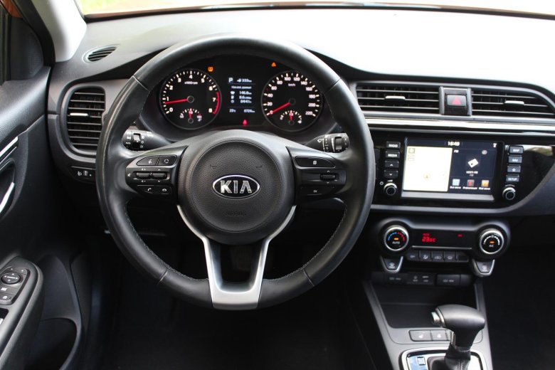 Kia Rio x-line салон