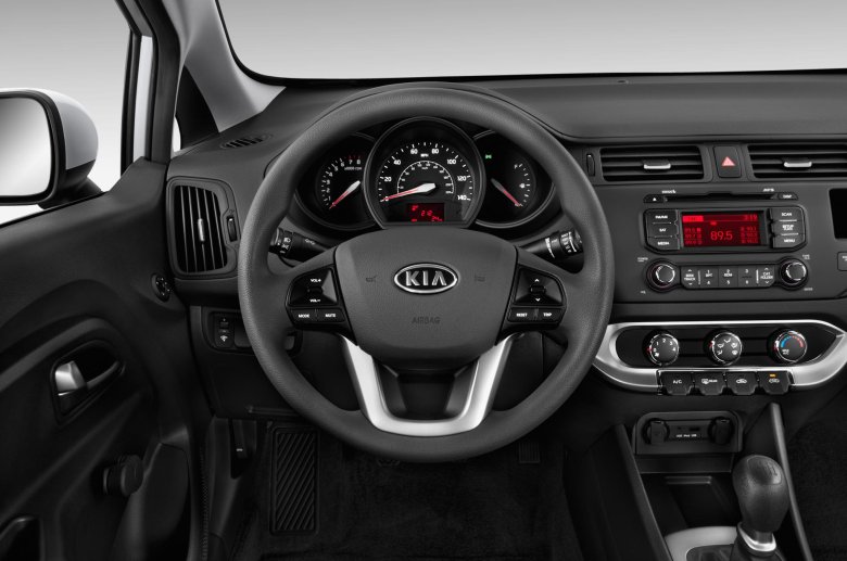 Kia Rio 2013 Interior