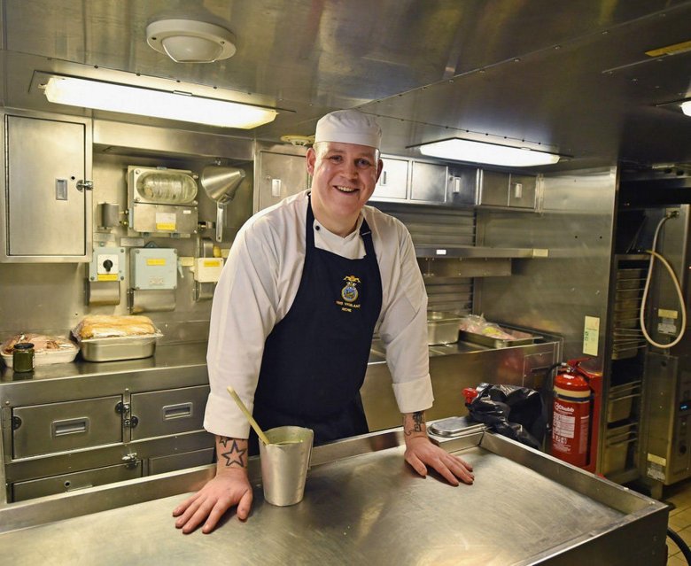 Повар на корабле