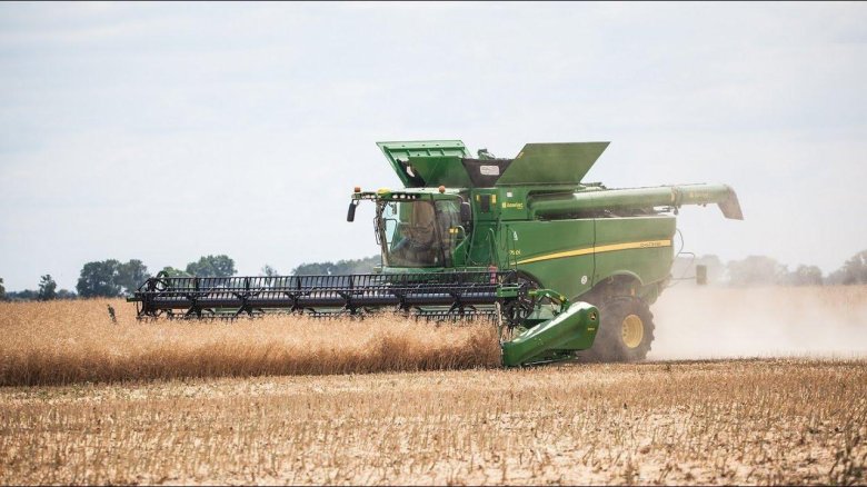 John Deere комбайн