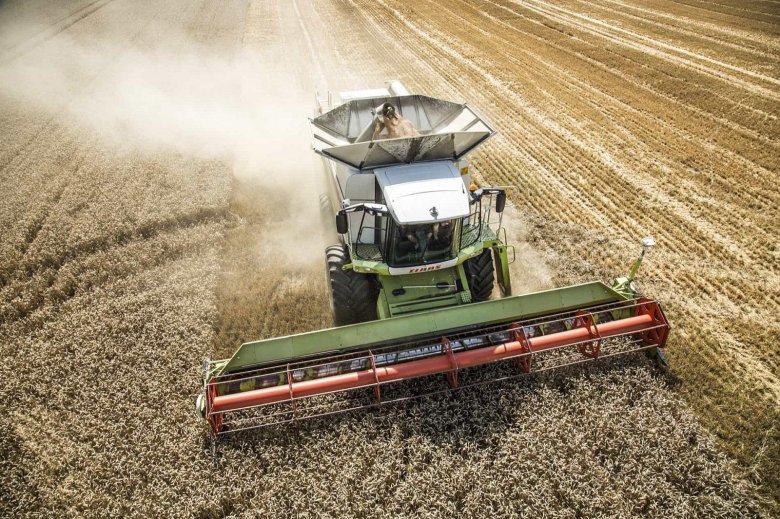 Уборочный комбайн