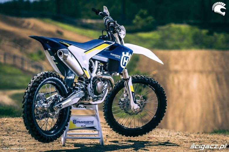 Хускварна 450 мотоцикл