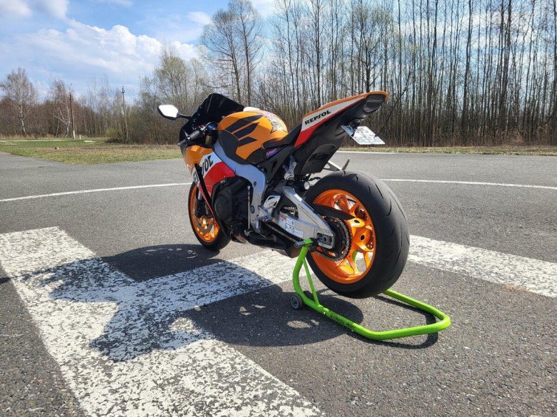 Хонда репсол 1000рр