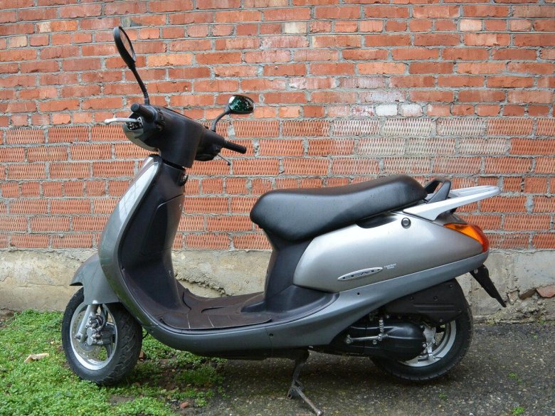 Скутер Хонда 49 кубов