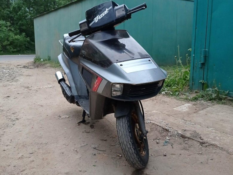Honda Beat скутер