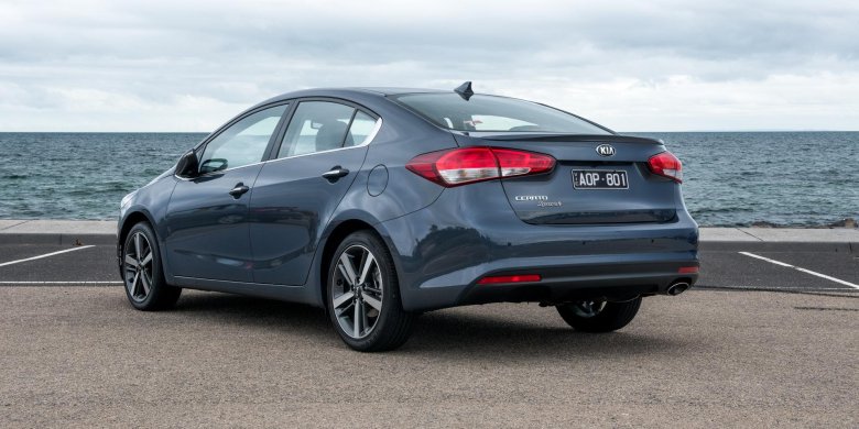 Киа СИД 2018 седан