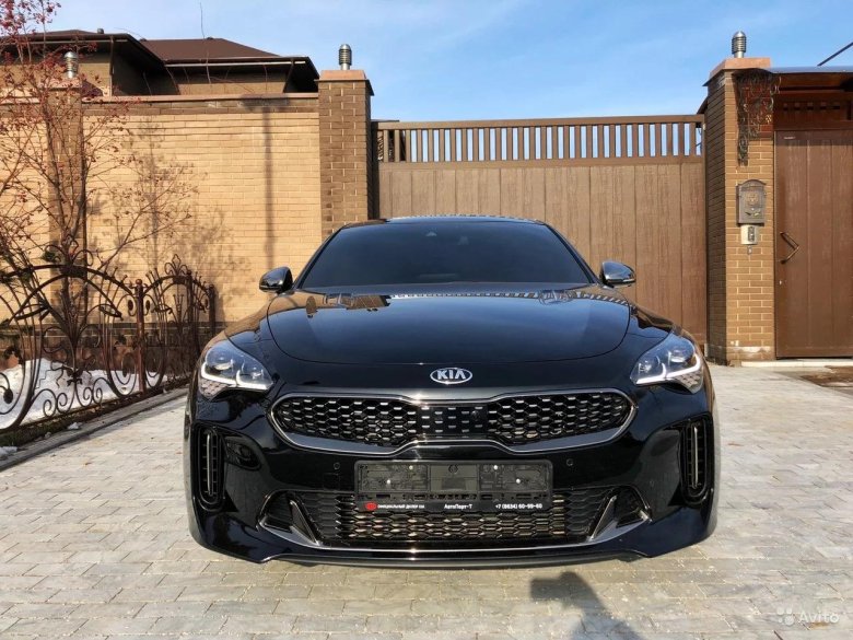 Kia стингер