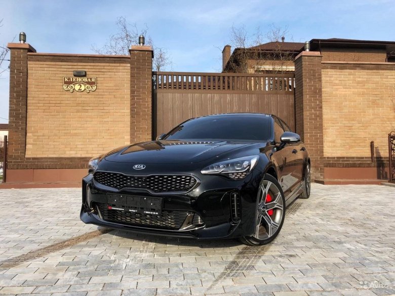 Kia стингер