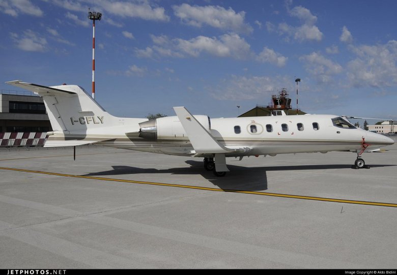 Learjet 45