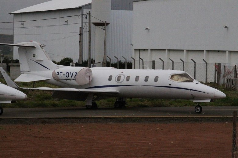 Learjet 24