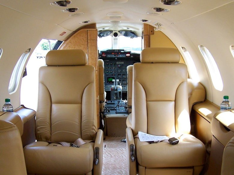 Learjet 23 Interior