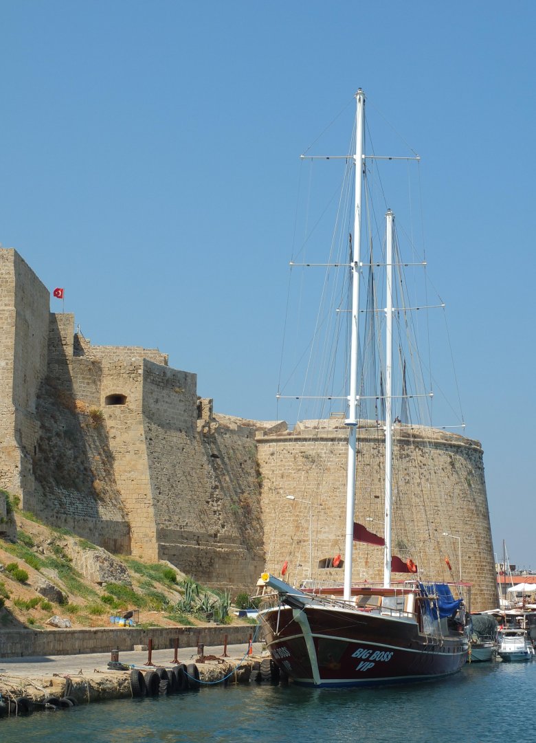 Киренийский замок Кирения