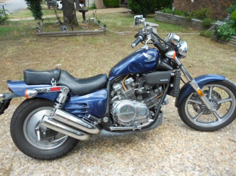 Honda Magna v45 1986