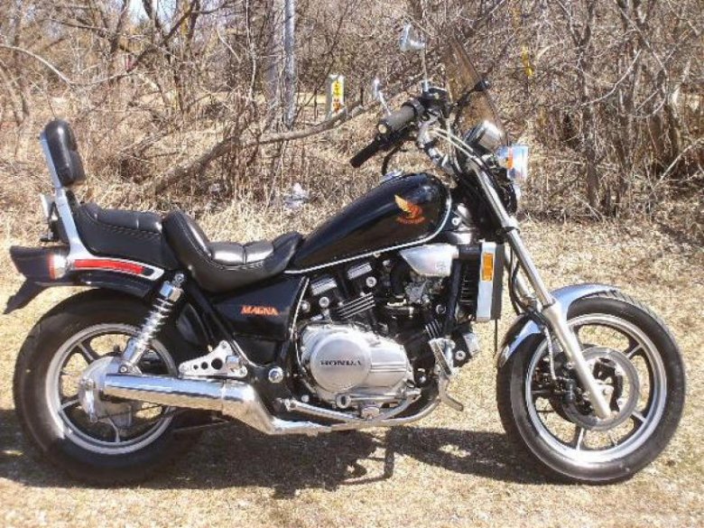 Honda magna v45 1986