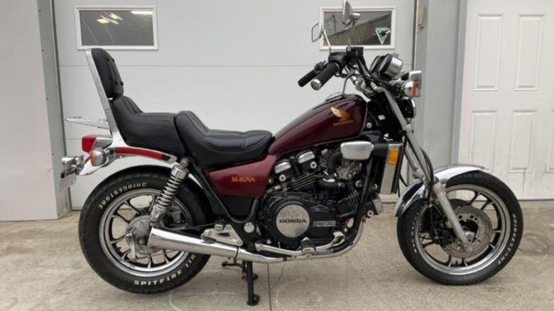 Honda vf 750