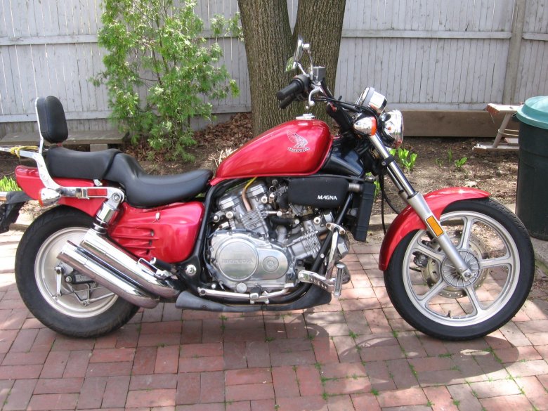 Honda super magna 750