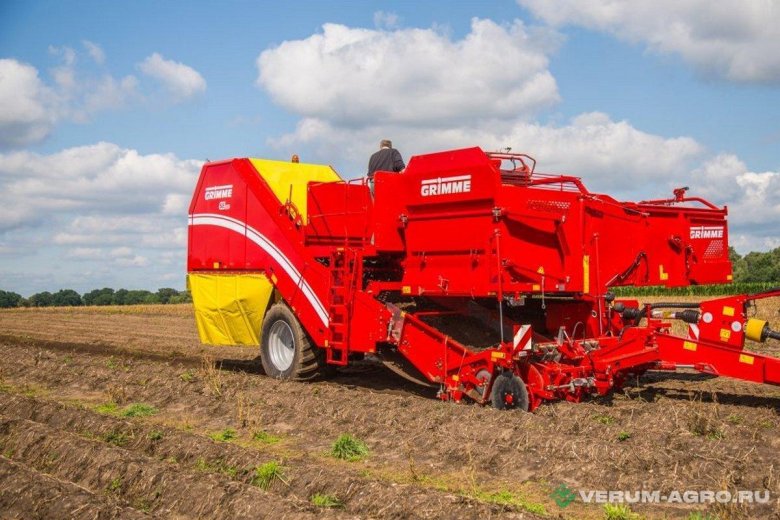 Картофелеуборочный комбайн grimme