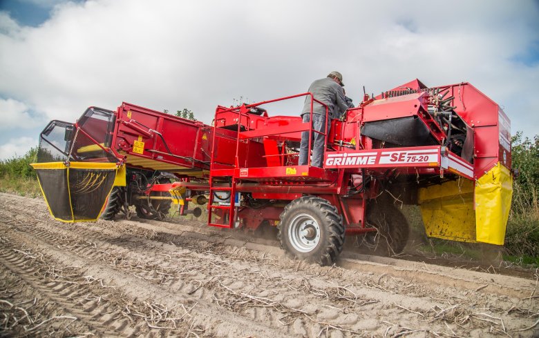 Комбайн se 75-20