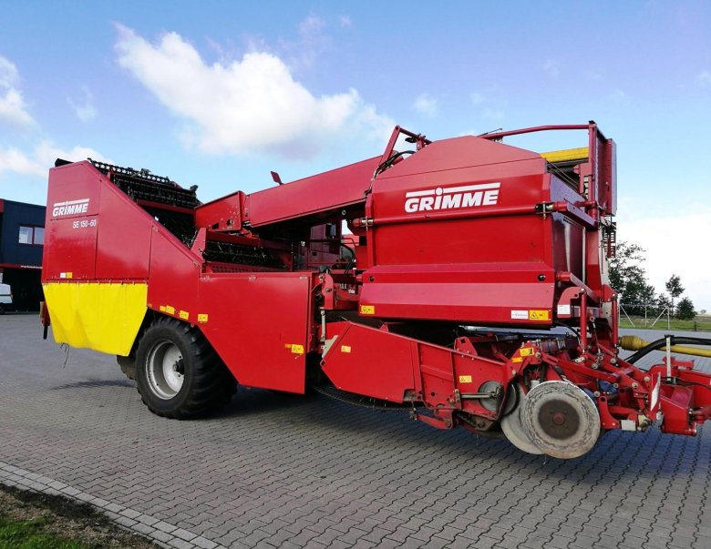 Картофелеуборочный комбайн se 150-60