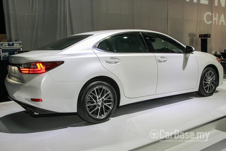 Лексус ЕС 250