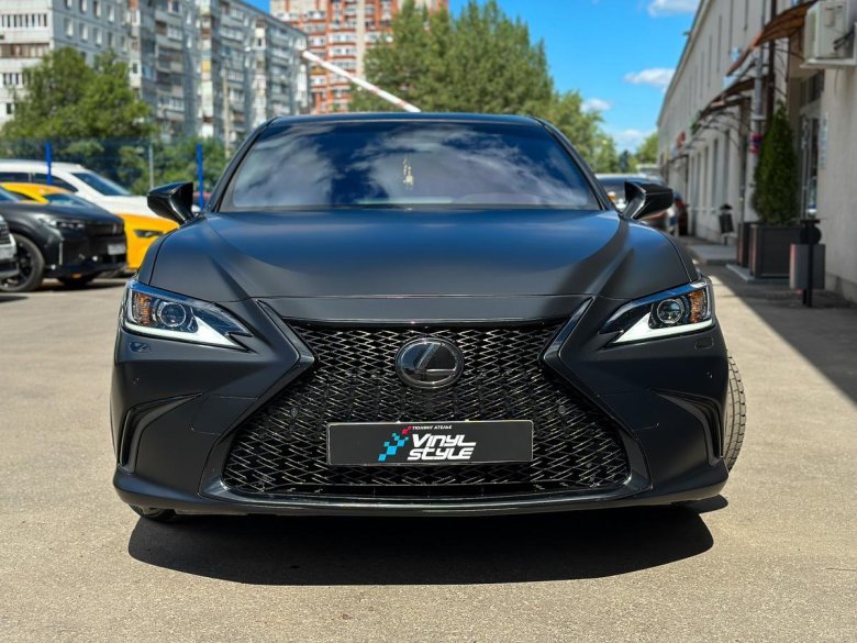 Лексус ес 250 2018