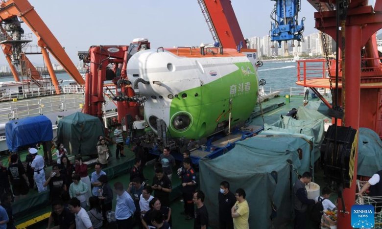 Подводный аппарат