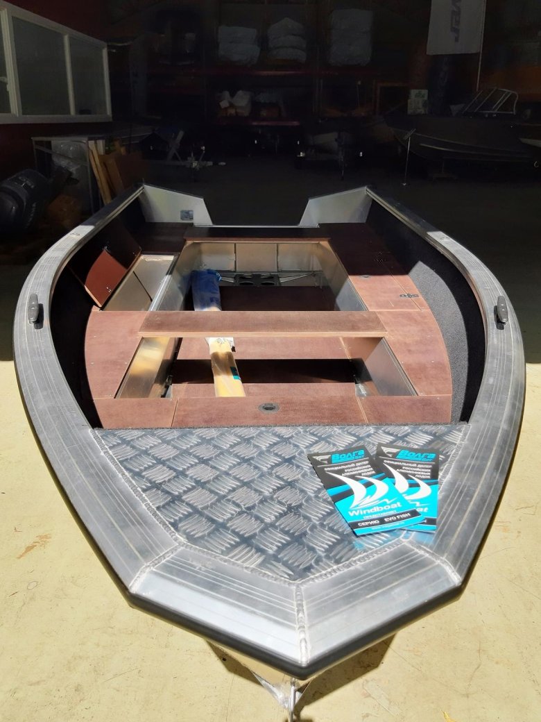 Лодка Windboat 4.0 EVO