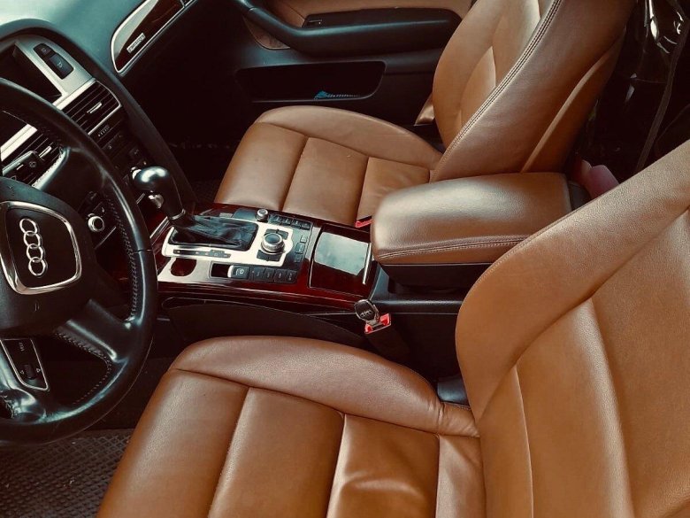 Мерседес 221 коричневый салон