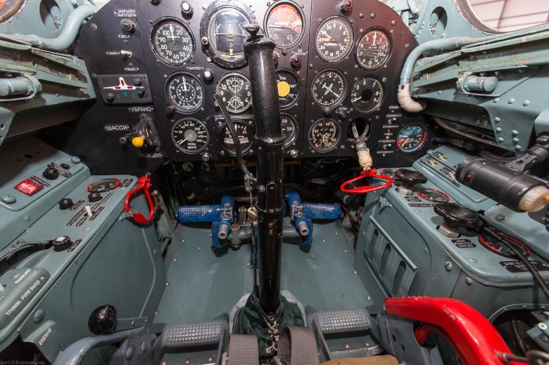 Миг-15 кабина