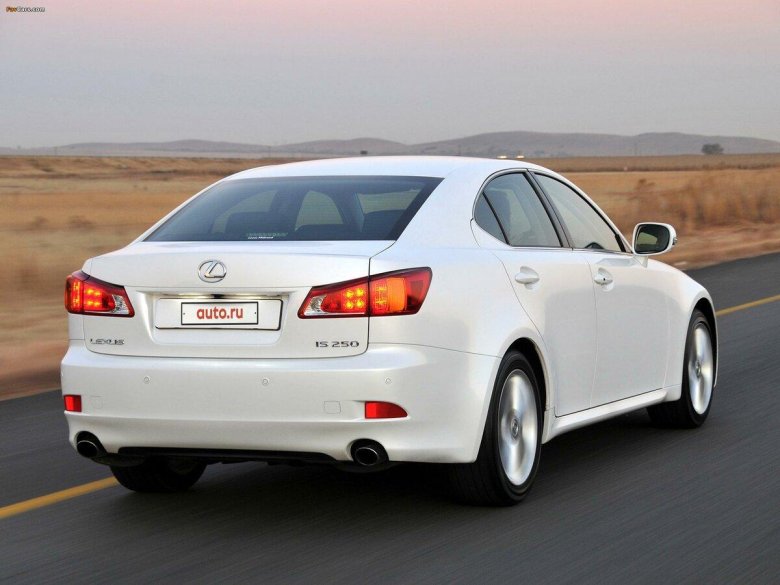 Лексус ИС 250 2008
