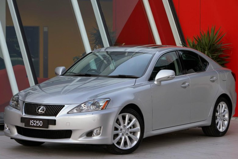 Lexus is 350 2007