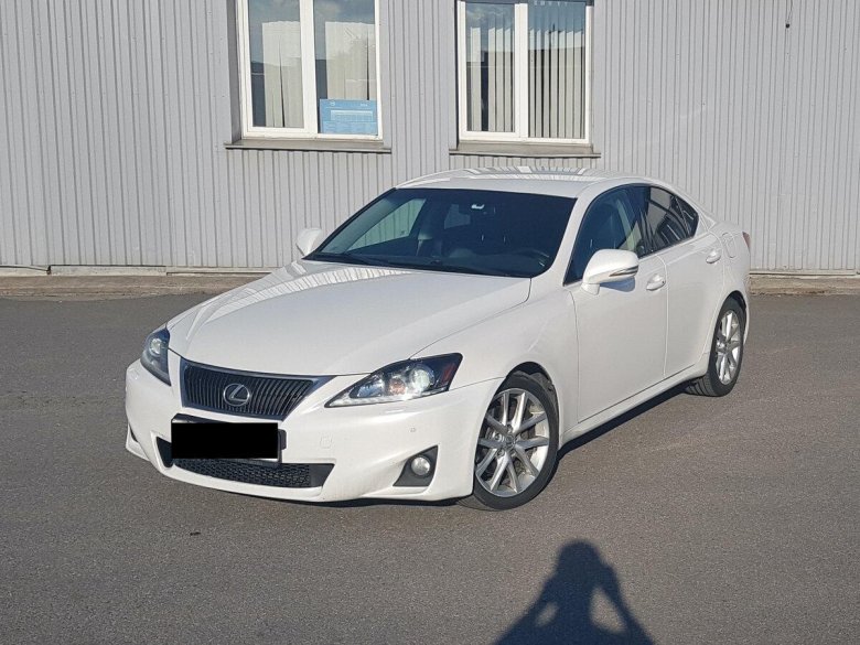 Лексус седан is 250