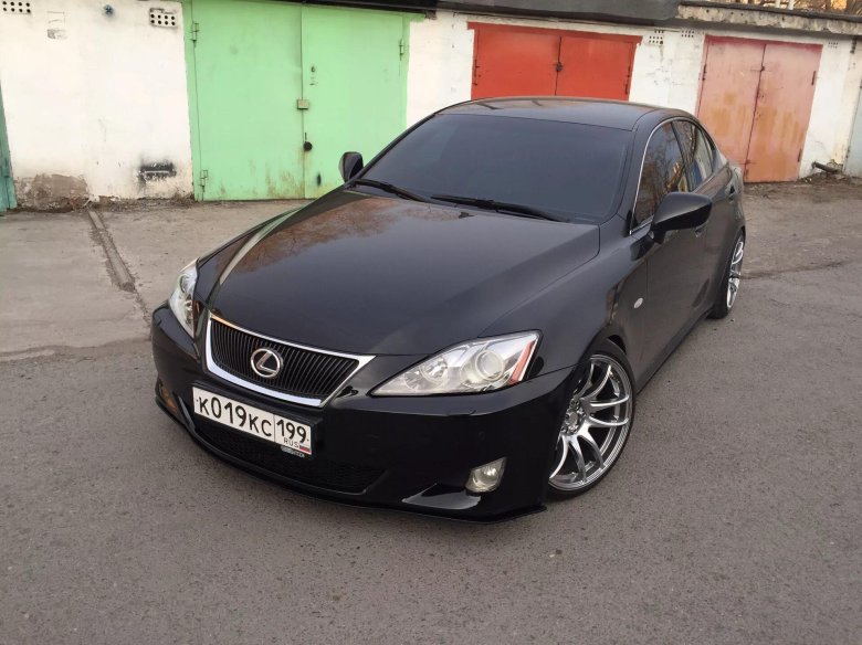 Lexus is 250 2008 черный